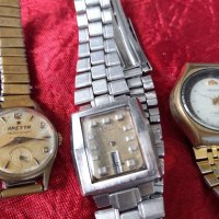 Стари дамски механични часовници , снимка 15 - Антикварни и старинни предмети - 41350085