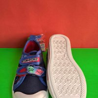 Английски детски кецки-PJ MASKS, снимка 4 - Детски обувки - 41543847