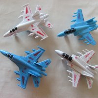 4 броя малки самолети, снимка 3 - Други - 35821574