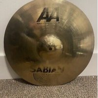 Чинел Sabian AA Medium Crash 15", снимка 1 - Ударни инструменти - 44297140