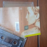 Patricia Kaas ‎– Rien Ne S'Arrête - Best Of 1987-2001 оригинална касета, снимка 1 - Аудио касети - 41838152