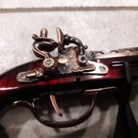 Малък кремъчен,капсулен пистолет,пищов,оръжие, снимка 4 - Колекции - 39601198