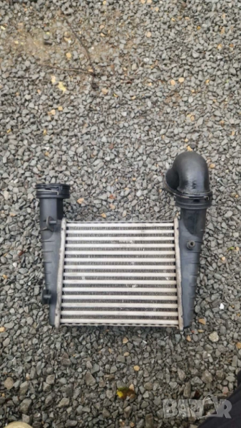 интеркулер Пасат 5.5 1.9 131 AVF AWX VW PASAT PASSAT B5.5 interkuler, снимка 1
