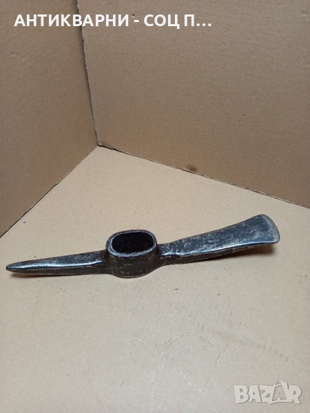 Соц Стара Кована Малка Кирка Тегло 1.400кг., снимка 1