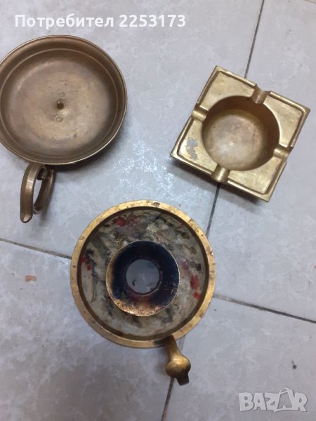 Месингови свещници и пепелници по 20 лева, снимка 1