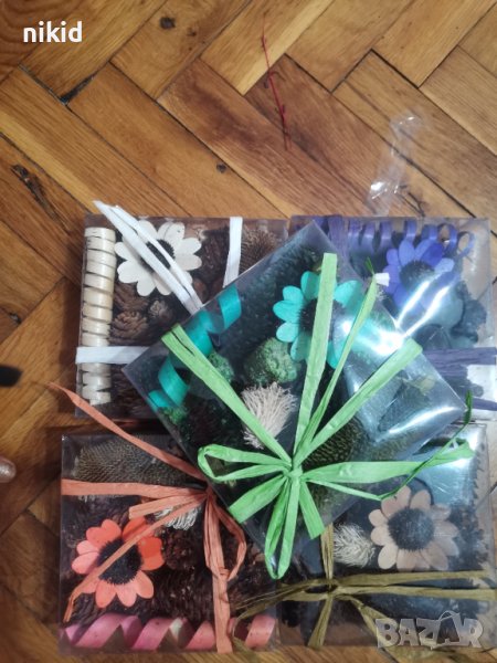 Сухи цветя шишарки аранжиране декорация, снимка 1