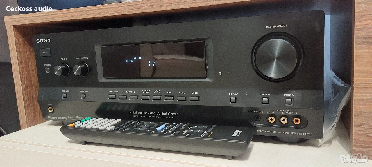 Ресивър SONY STR-DH700 с дистанционно , снимка 1