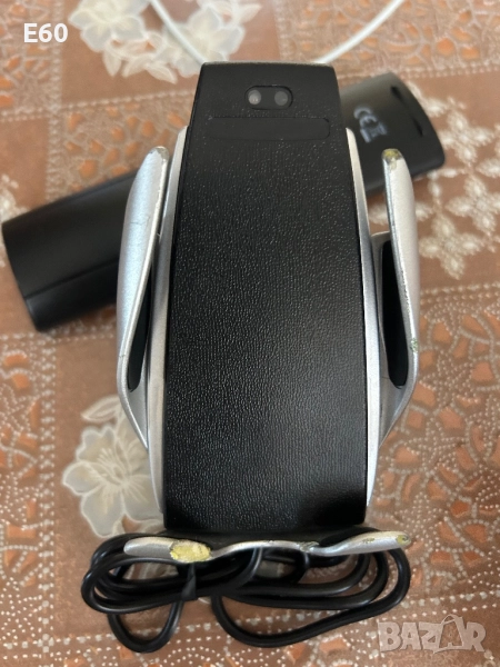 Стойка за телефон, снимка 1