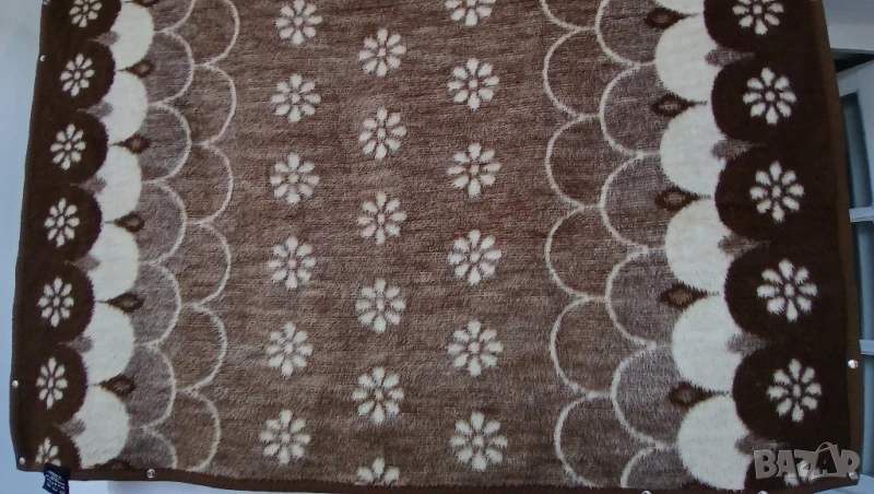 Вълнено двулицево одеало, снимка 1