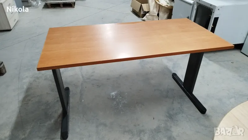 Бюро с метални крака - офис маса 156/71/74см, снимка 1