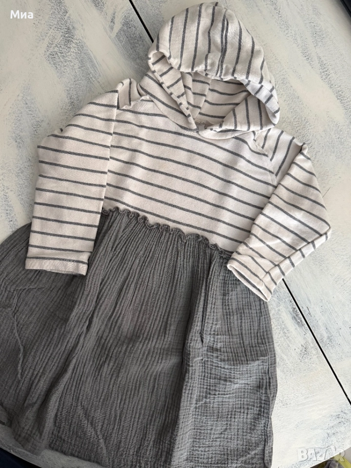 Рокля за момиченце с качулка Zara, 3-4 годинки, снимка 1
