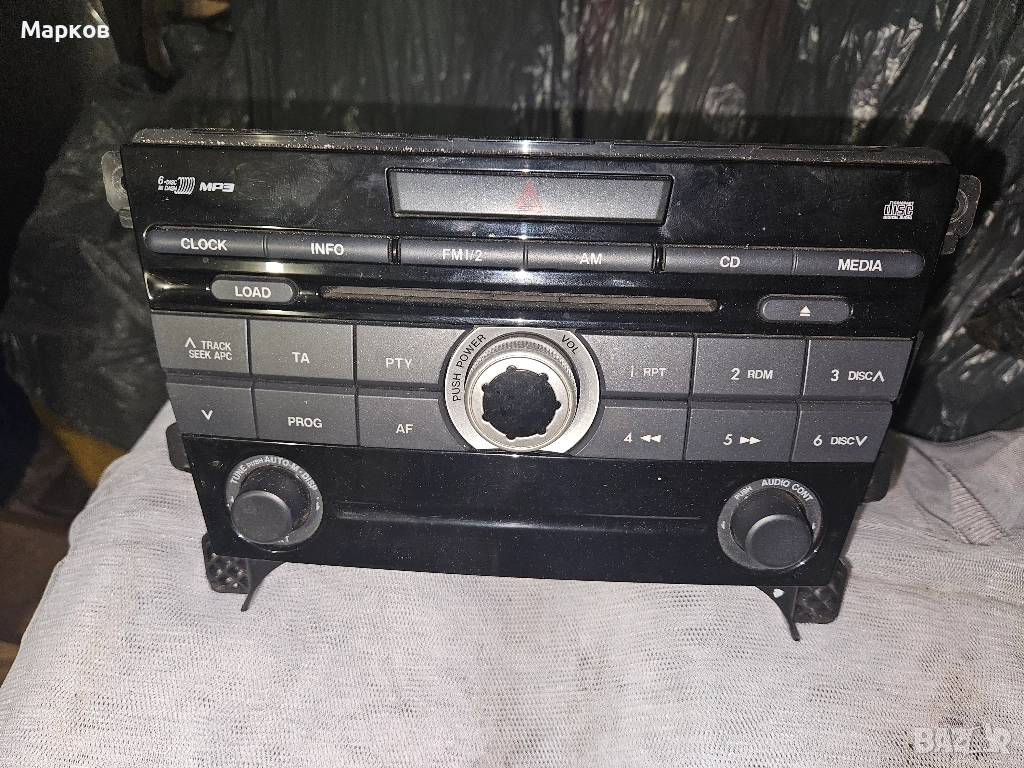 Аудио CD плейър зa Mazda CX7, снимка 1