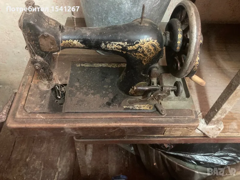 Ретро машина SINGER, снимка 1