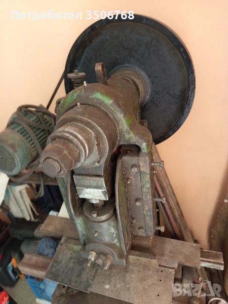 15 тона ексцентрик преса за щанцоване и огьване продава се с инструмент за огьване на 90 градуса , снимка 1