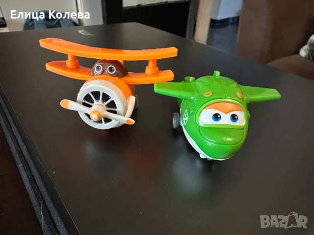 Играчки Супер самолети, снимка 4 - Влакчета, самолети, хеликоптери - 48707115