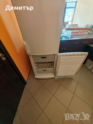 Продавам хладилник Горение Gorenje, снимка 4 - Хладилници - 52746723