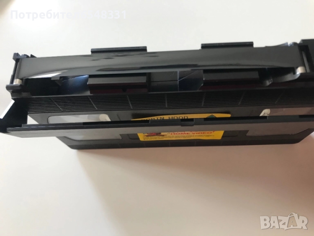 Видеокасети Robin Hood & Pinocchio VHS, снимка 7 - Анимации - 51472069