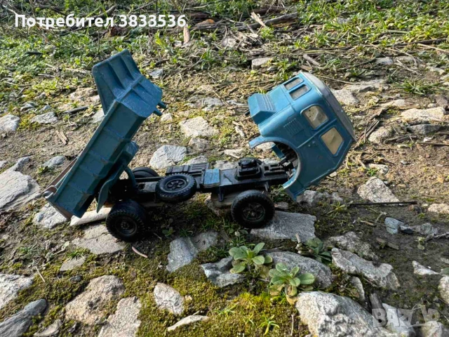 Старо СССР Руско камионче МАЗ самосвал 1:43, снимка 2 - Колекции - 53672829