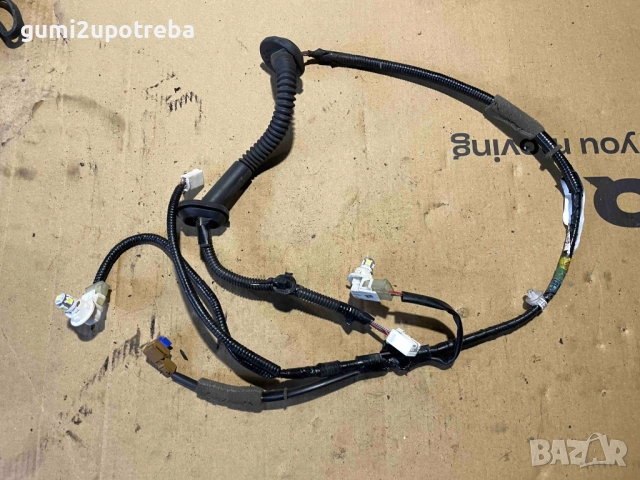 Окабеляване Капак Багажник 81811CA000 Toyota GT86 2018 Subaru BRZ