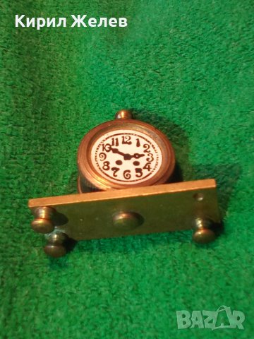 СТИЛНА МЕСИНГОВА СТАТУЕТКА МИНИАТЮРА на НАСТОЛЕН КАМИНЕН РЕТРО ЧАСОВНИК За КОЛЕКЦИЯ ДЕКОРАЦИЯ 32096, снимка 2 - Колекции - 38163276