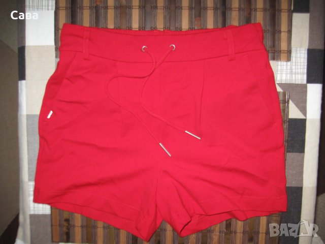 Къси панталони ONLY  дамски,С, снимка 2 - Къси панталони и бермуди - 41898193