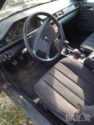 Продавам Мерцедес 124 на части, снимка 3 - Автомобили и джипове - 34822876