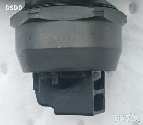 Помпа-дюзи BOSCH 038130073AJ 0414720037 за VW / Audi / Seat / Skoda 1.9 TDI 101 к.с., снимка 2 - Части - 50629138