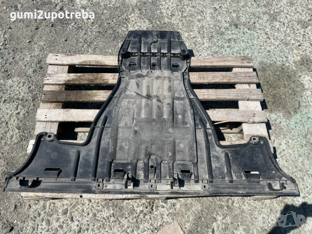 Кора под Окабеляване на Двигател 1EA825102C Volkswagen ID.3 E11 pro, снимка 3 - Части - 50783606