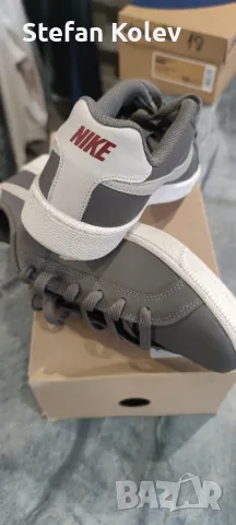 Дамски кецове: NIKE

, снимка 4 - Маратонки - 49191241