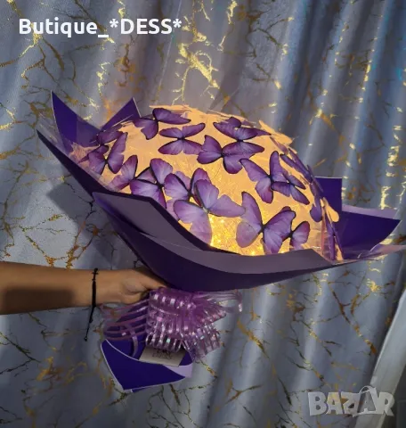 ЗАПОВЯДАЙТЕ‼️БЕЗПЛАТНА ДОСТАВКА  за поръчка на 2 букета‼️Светещи букети "DESS" 🦋, снимка 8 - Романтични подаръци - 44478462