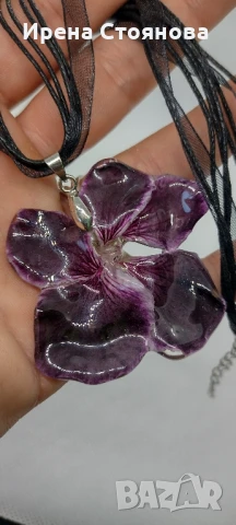 Колие с естествен цвят на Налба. Дължината е максимално 23 см, цвета е с размери 5,5/5 см. , снимка 8 - Колиета, медальони, синджири - 51090496