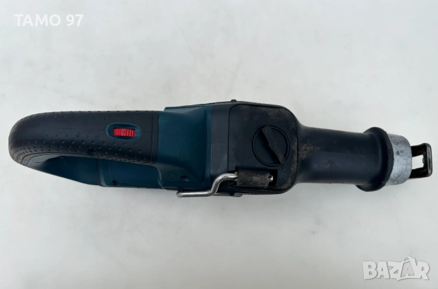 BOSCH GSA 18V-32 - Безчетков саблен трион с обороти 2x18V 4.0Ah, снимка 6 - Триони и циркуляри - 53566656