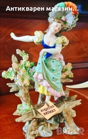 Колекционерска,Порцеланова статутка- Scheibe Alsbach, Германия.  , снимка 2 - Статуетки - 53809452