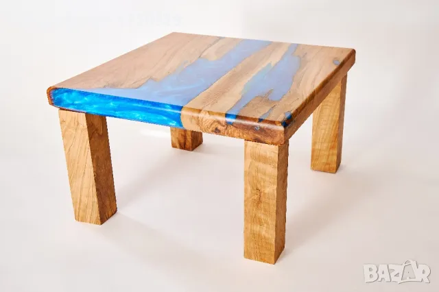 Помощна маса от маслина и епоксидна смола, снимка 3 - Маси - 47595357