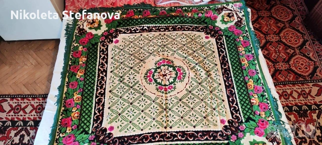 Бродирани възглавници,шевици, снимка 7 - Антикварни и старинни предмети - 53339208