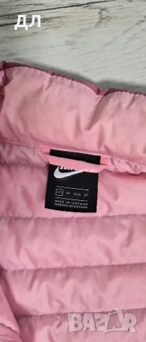 Дамски елек Nike , снимка 4 - Елеци - 55978880