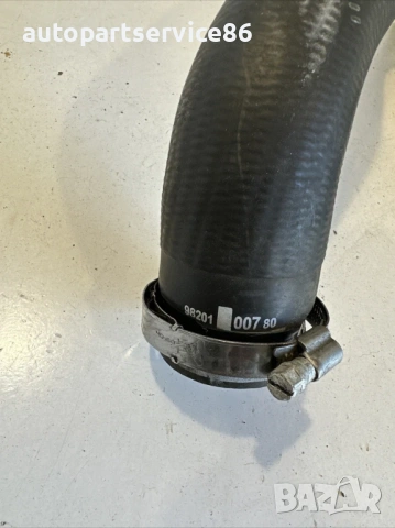 Маркуч тръба за интеркулер за Peugeot 3008 1.2T 65000 км (2022) 9820100780, снимка 2 - Части - 53592588