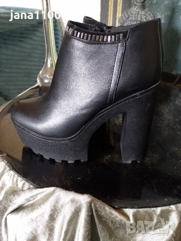 Дамски боти 38 номер, снимка 2 - Дамски боти - 51832528