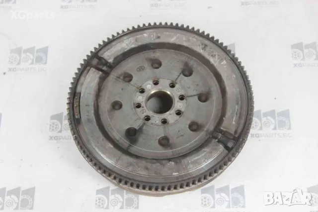  Маховик за Toyota Corolla Verso 2.2D4D 136 к.с. (2003-2007), снимка 2 - Части - 49174697