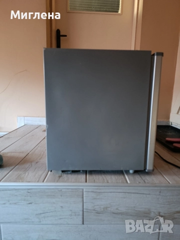 Мини фризер Comfee, снимка 5 - Фризери - 52976080