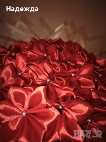 Сатенени цветя , снимка 3 - Изкуствени цветя - 53712251