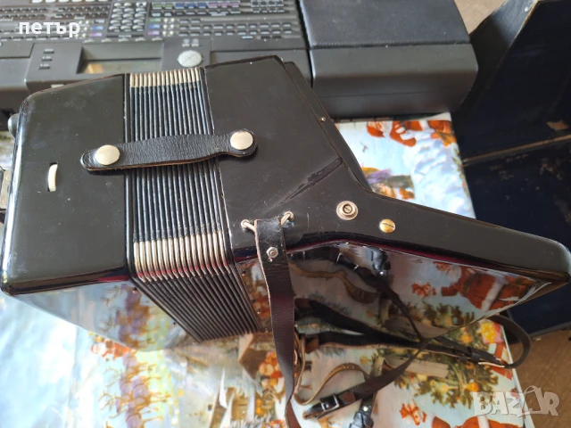 Акордеон Велтмайстер Стела 60баса , снимка 10 - Акордеони - 50664499