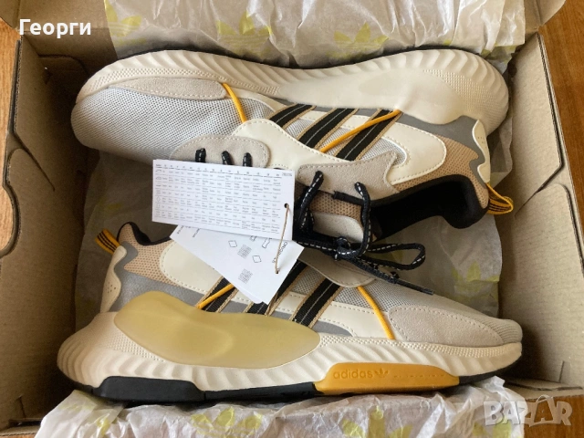 Оригинални Adidas, снимка 3 - Маратонки - 53372876