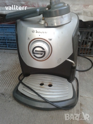 стари звънец корпус часовник кафе машина телефони,плейстейшън.клещи пломби,адаптори 4.5/6/12  волта, снимка 9 - Друга електроника - 51859586