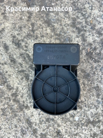 55630-05040. Поставка чаша подлакътник за Тойота Авенсис T27.седан. Комби. 2009-2019г, снимка 2 - Части - 53686467