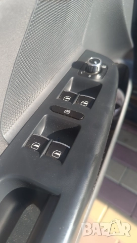 🚗 Volkswagen Golf 5 – 1.6 бензин 115 к.с. НОВ ВНОС , снимка 12 - Автомобили и джипове - 51746944