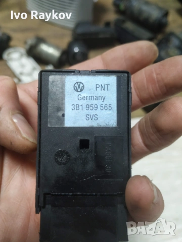 Бутон огледала за VOLKSWAGEN PASSAT , Bora , 3B1959565, снимка 5 - Части - 53034918