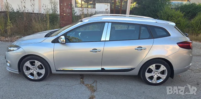 Renault Megane 3 1.5 dci Уникат , снимка 6 - Автомобили и джипове - 55967169