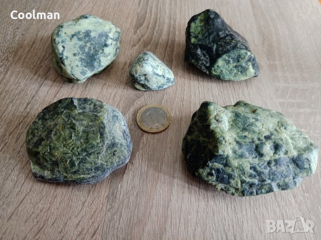 Серпентин (змеевик) змийски камък, снимка 3 - Колекции - 35826976
