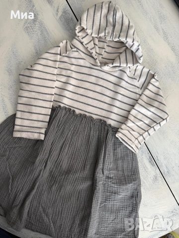 Рокля за момиченце с качулка Zara, 3-4 годинки